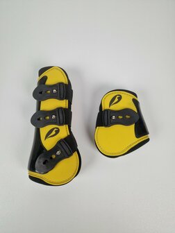 Norton cob set yellow